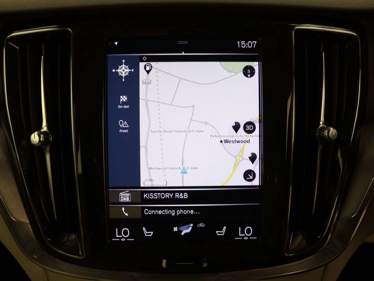 2020 VOLVO V60 2020 VOLVO V60