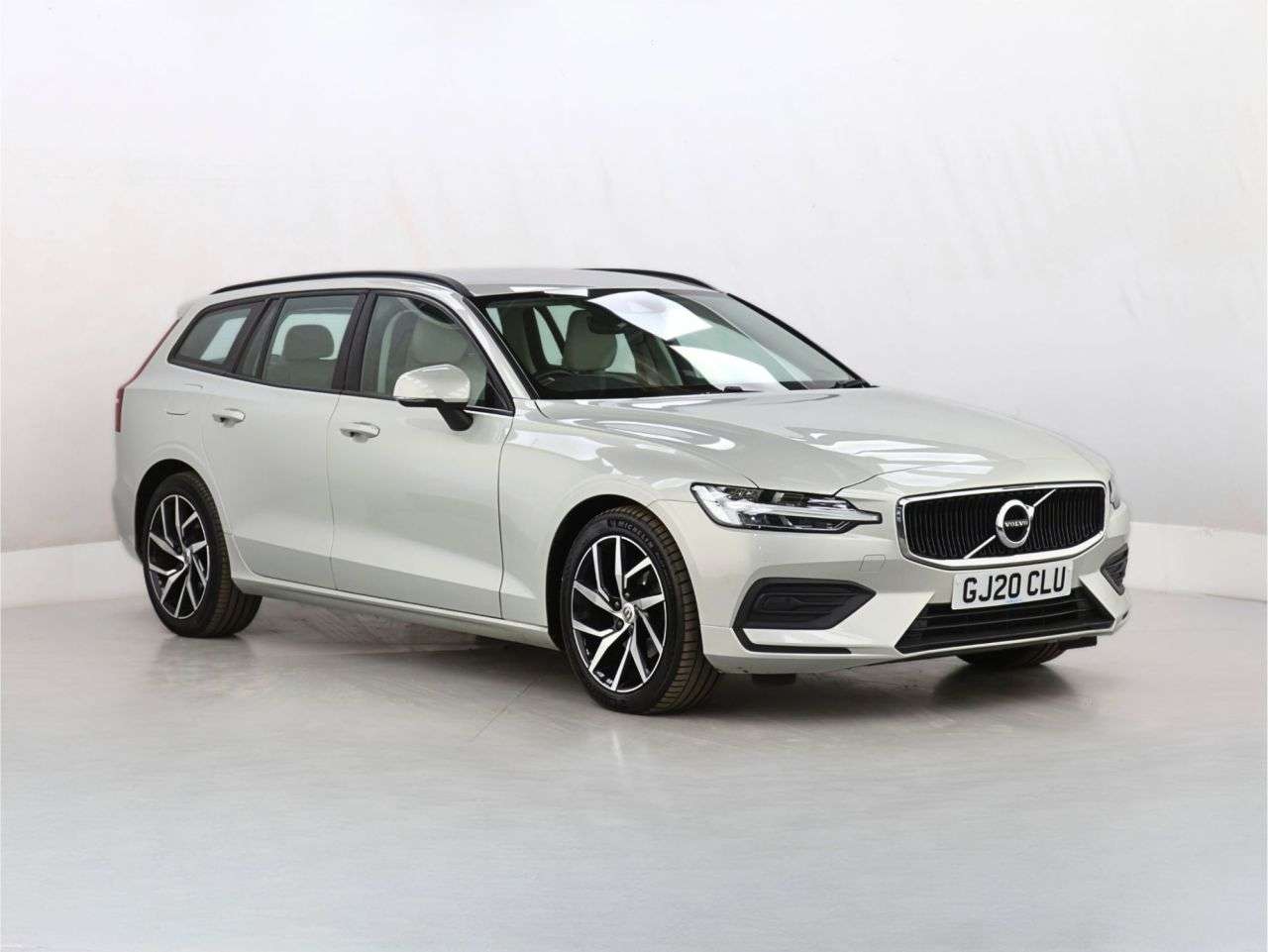 2020 VOLVO V60 2020 VOLVO V60