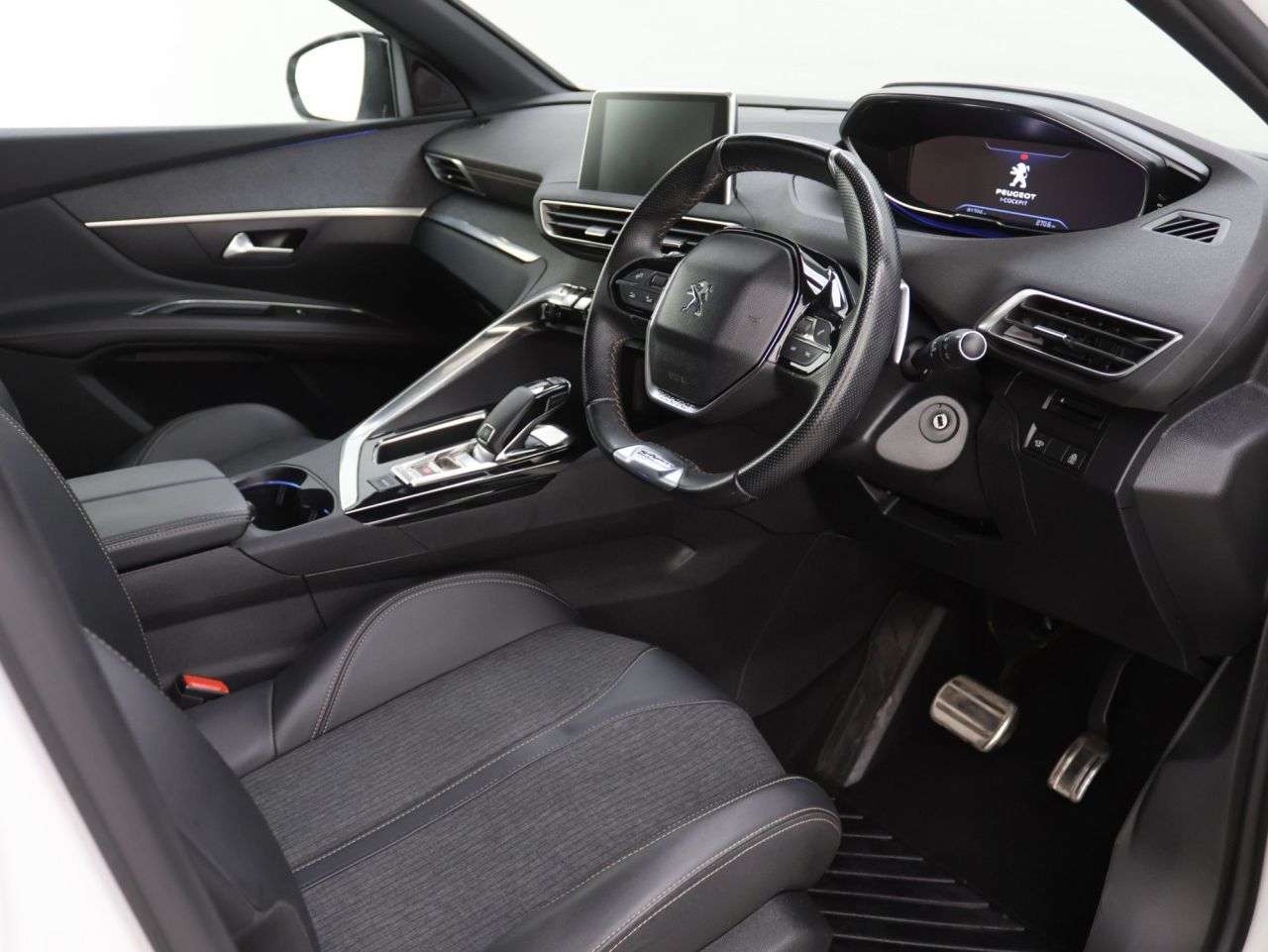 2019 PEUGEOT 3008 2019 PEUGEOT 3008