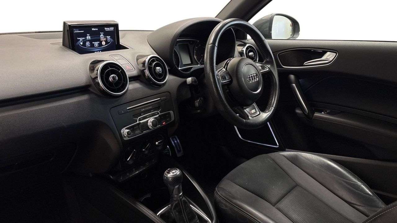 A 2018 AUDI A1 1.4 TFSI S line Hatchback 3dr Petrol Manual Euro 6 (s/s) (125 ps) A 2018 AUDI A1 1.4 TFSI S line Hatchback 3dr Petrol Manual Euro 6 (s/s) (125 ps)