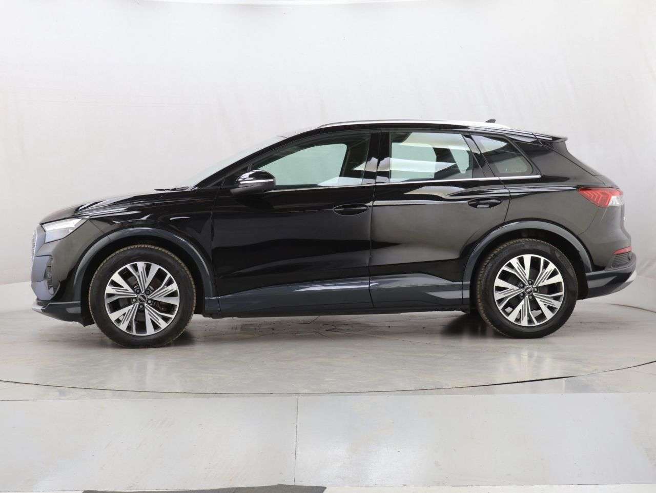 2022 AUDI Q4 E-TRON 2022 AUDI Q4 E-TRON