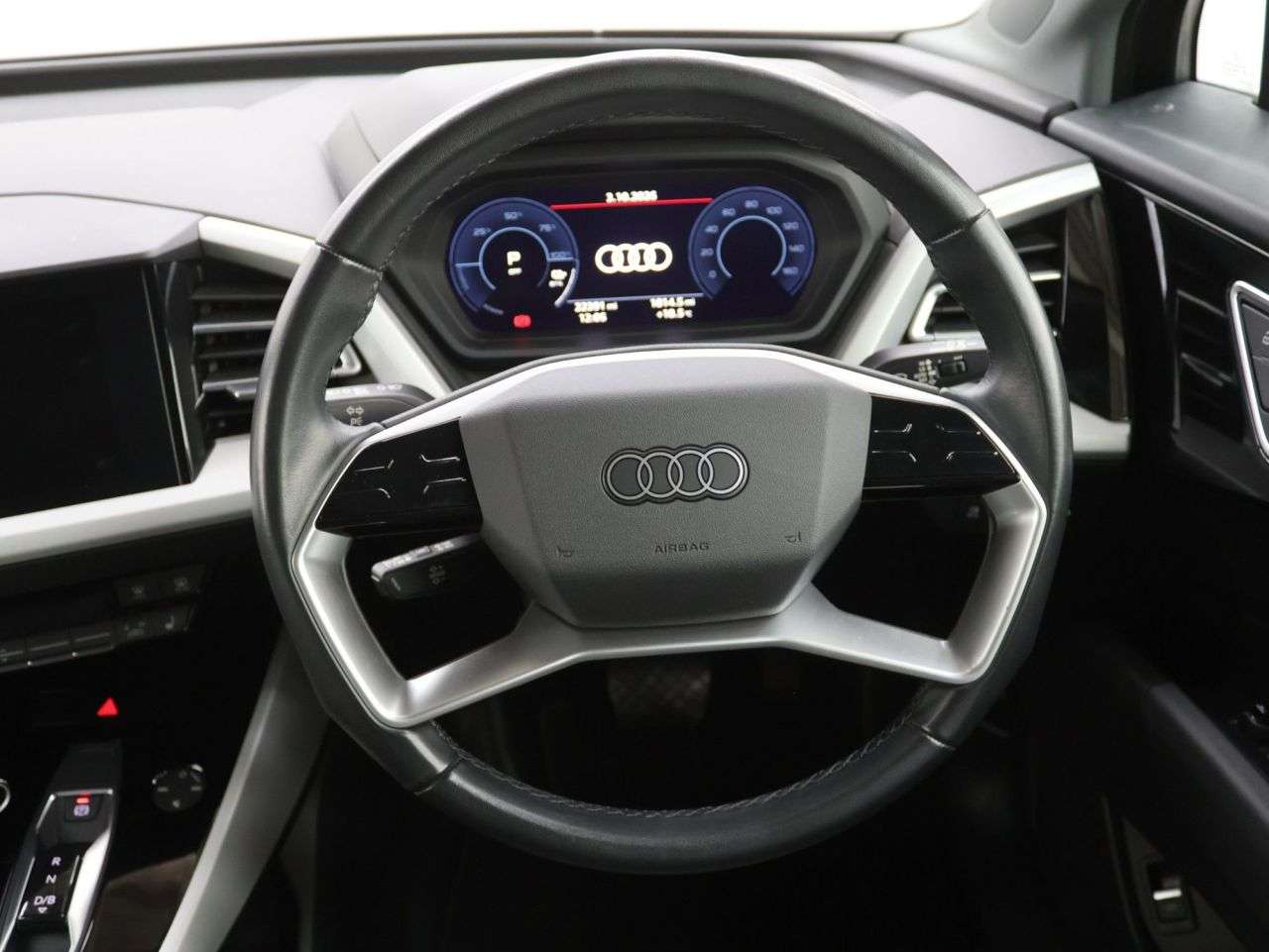 2022 AUDI Q4 E-TRON 2022 AUDI Q4 E-TRON