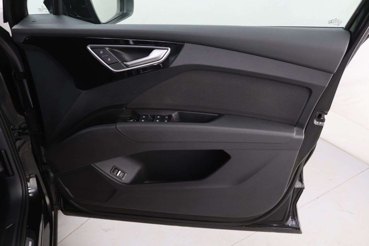 2022 AUDI Q4 E-TRON 2022 AUDI Q4 E-TRON