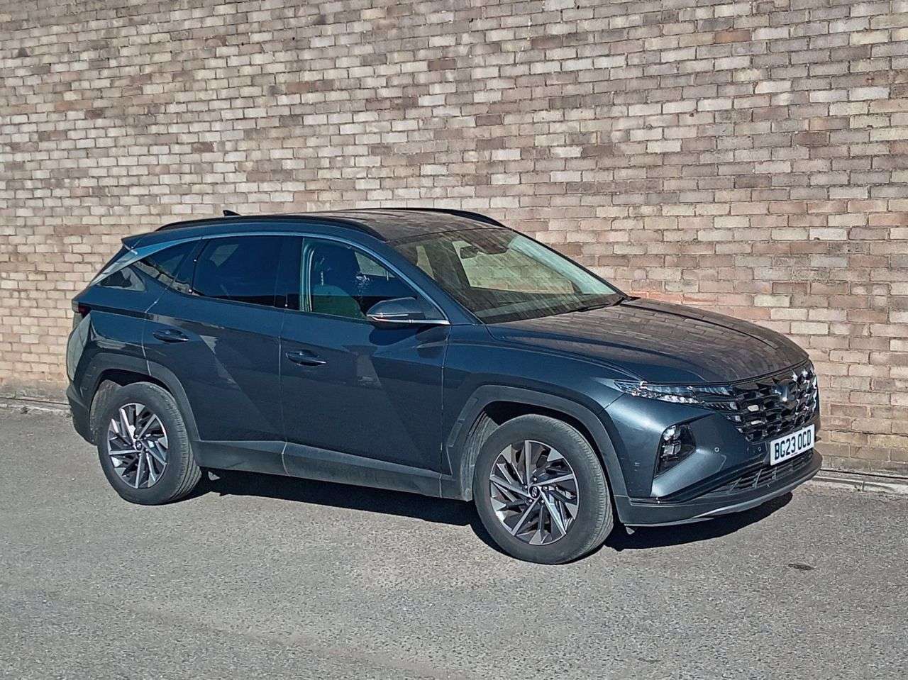 A 2023 HYUNDAI TUCSON 1.6 T-GDi Premium SUV 5dr Petrol Manual Euro 6 (s/s) (150 ps) A 2023 HYUNDAI TUCSON 1.6 T-GDi Premium SUV 5dr Petrol Manual Euro 6 (s/s) (150 ps)