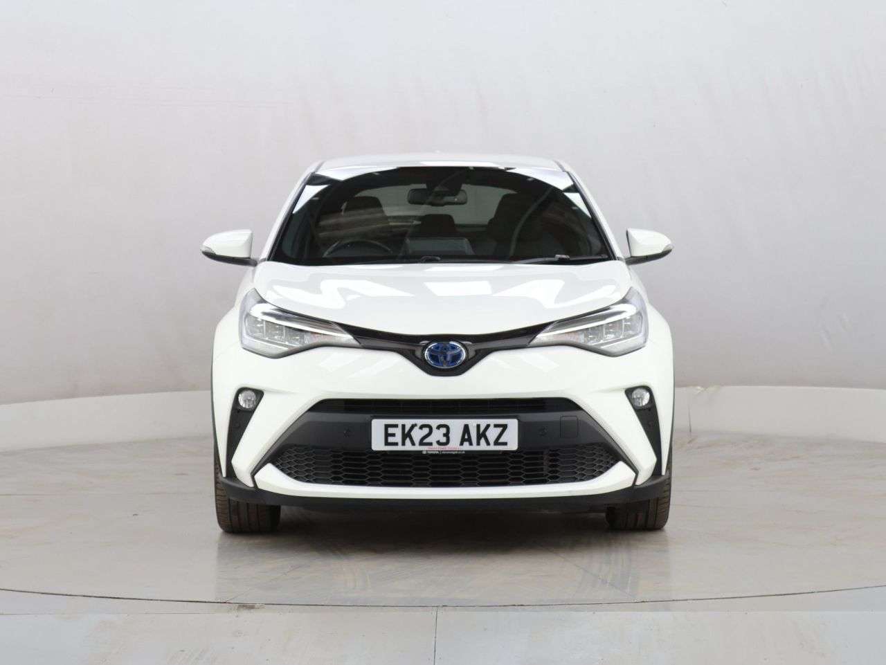A 2023 TOYOTA C-HR 1.8 VVT-h GPF Design SUV 5dr Petrol Hybrid CVT Euro 6 (s/s) (122 ps) A 2023 TOYOTA C-HR 1.8 VVT-h GPF Design SUV 5dr Petrol Hybrid CVT Euro 6 (s/s) (122 ps)