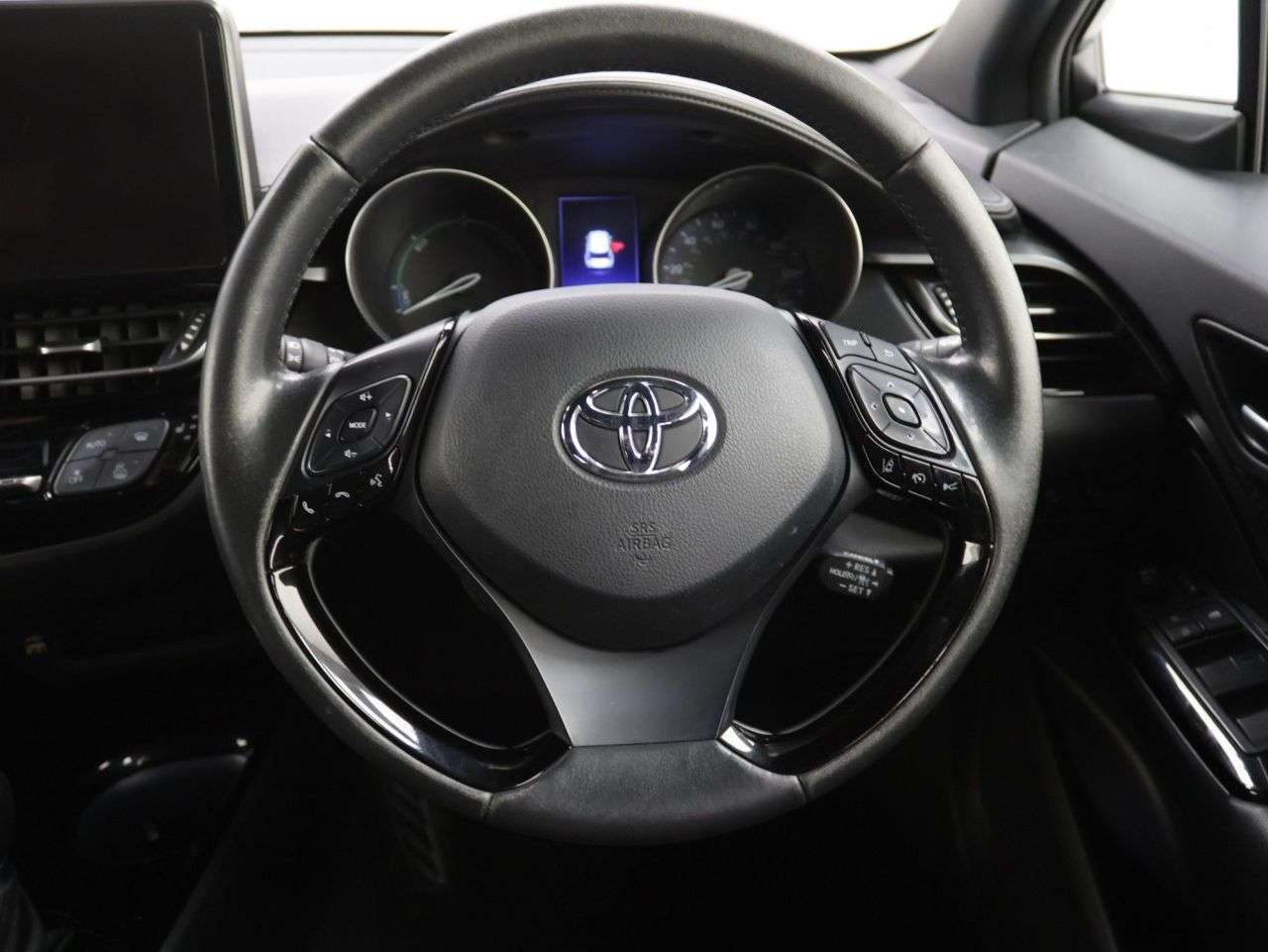 2023 TOYOTA C-HR 2023 TOYOTA C-HR