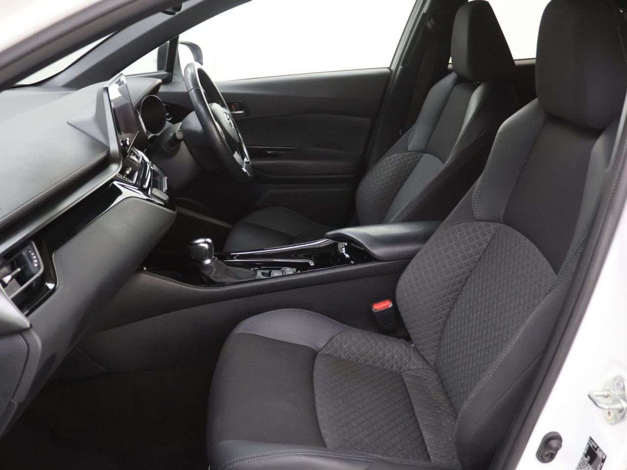 2023 TOYOTA C-HR 2023 TOYOTA C-HR
