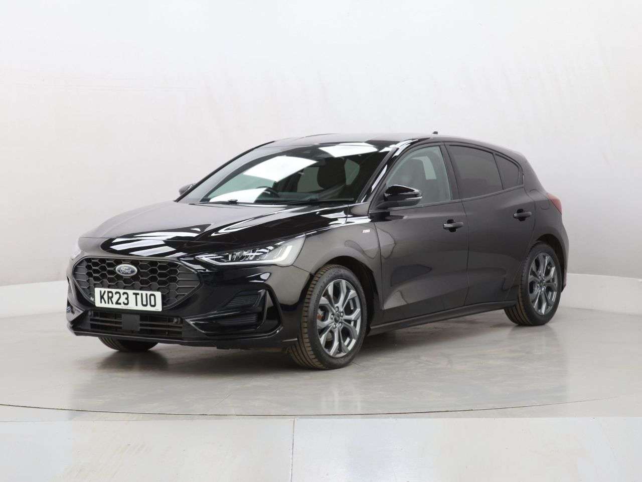 A 2023 FORD FOCUS 1.0T EcoBoost MHEV ST-Line Edition Hatchback 5dr Petrol Manual Euro 6 (s/s) A 2023 FORD FOCUS 1.0T EcoBoost MHEV ST-Line Edition Hatchback 5dr Petrol Manual Euro 6 (s/s)