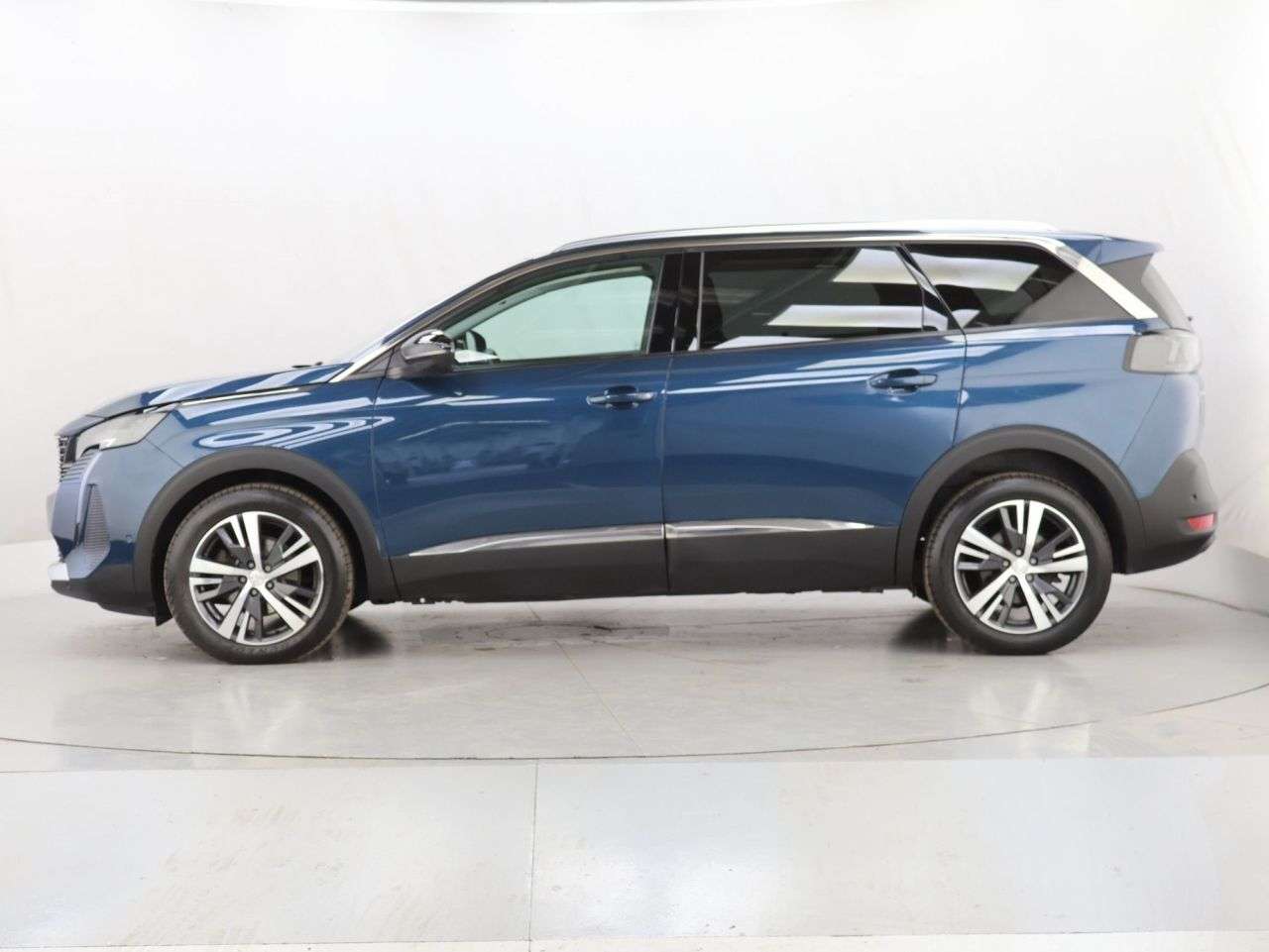 2022 PEUGEOT 5008 2022 PEUGEOT 5008