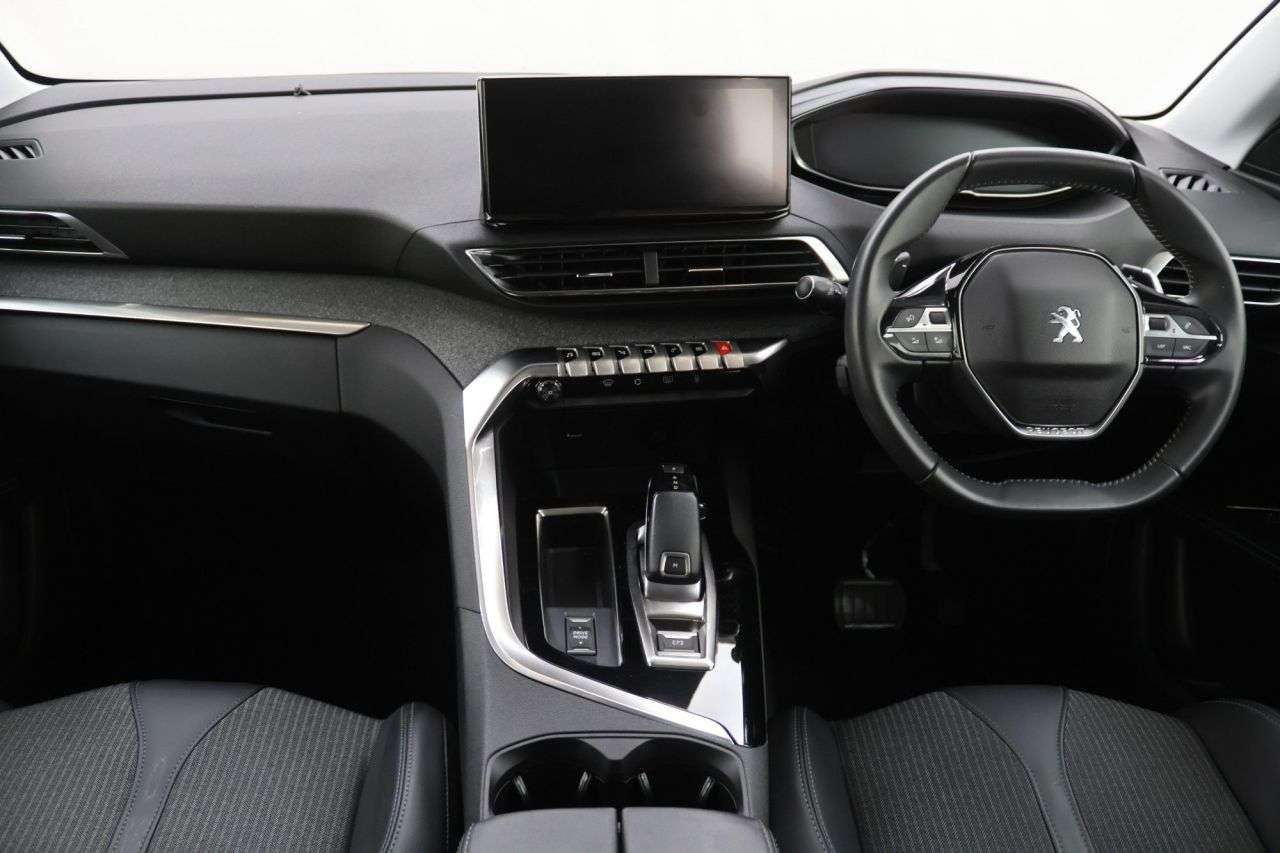 2022 PEUGEOT 5008 2022 PEUGEOT 5008