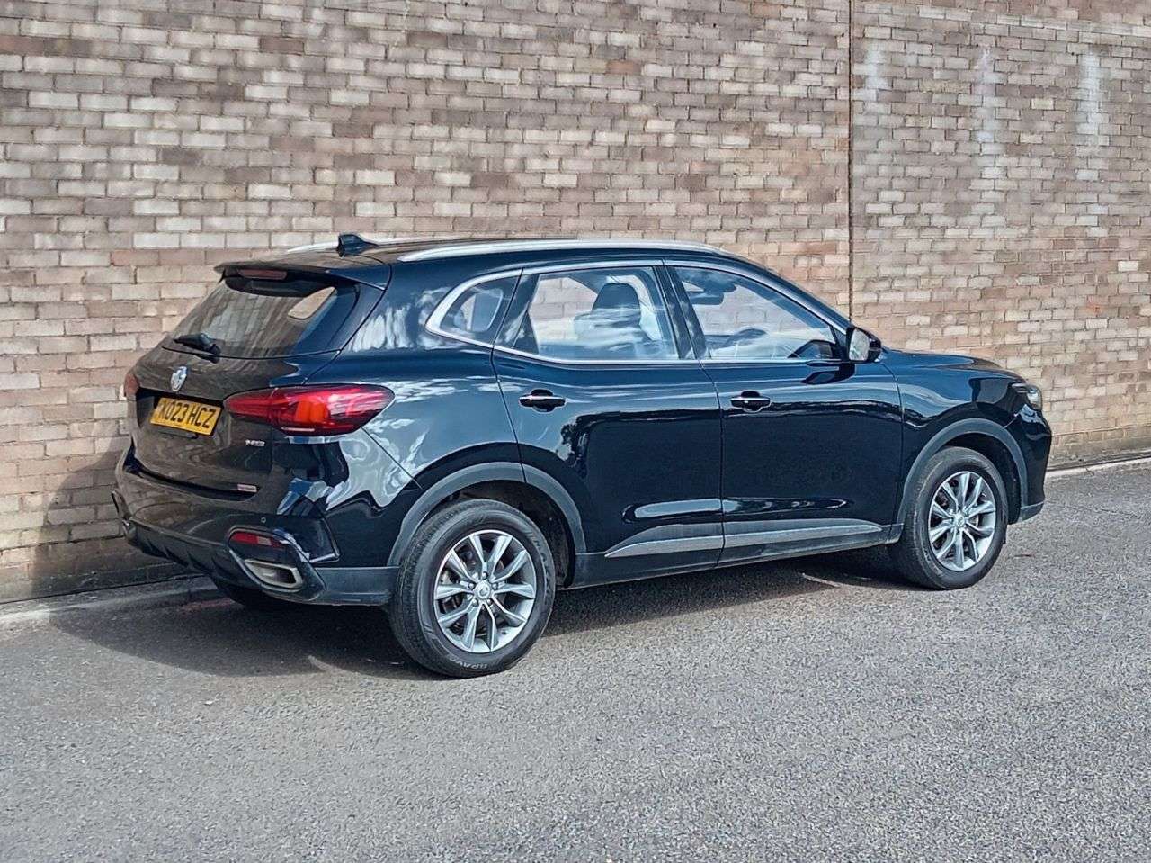 A 2023 MG MG HS 1.5 T-GDI SE SUV 5dr Petrol Manual Euro 6 (s/s) (162 ps) A 2023 MG MG HS 1.5 T-GDI SE SUV 5dr Petrol Manual Euro 6 (s/s) (162 ps)