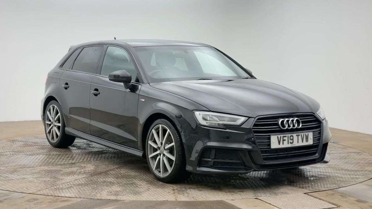 A 2019 AUDI A3 1.6 TDI 30 Black Edition Sportback 5dr Diesel Manual Euro 6 (s/s) (116 ps) A 2019 AUDI A3 1.6 TDI 30 Black Edition Sportback 5dr Diesel Manual Euro 6 (s/s) (116 ps)