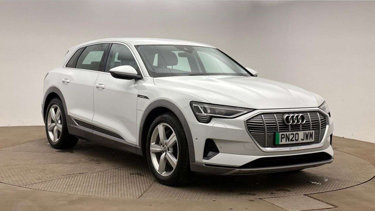 A 2020 AUDI E-TRON 50 Technik SUV 5dr Electric Auto quattro 71.2kWh (313 ps) A 2020 AUDI E-TRON 50 Technik SUV 5dr Electric Auto quattro 71.2kWh (313 ps)