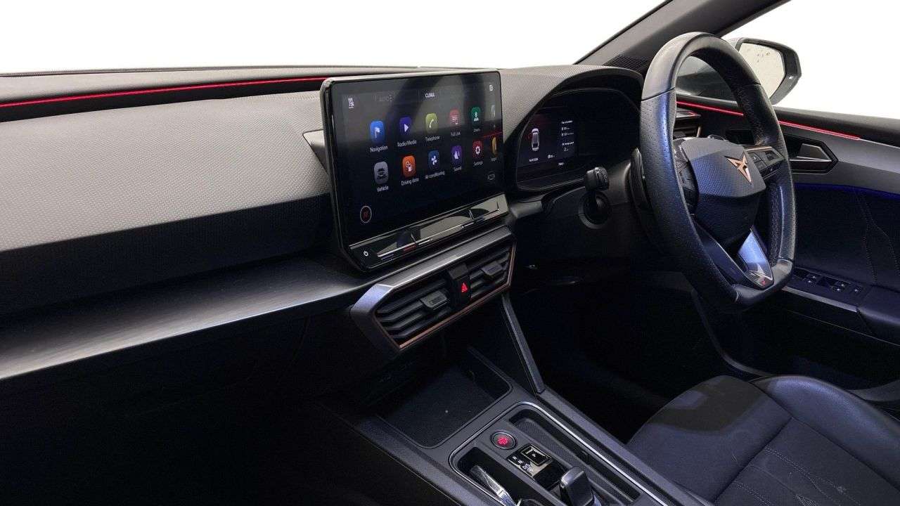 2023 CUPRA LEON 2023 CUPRA LEON