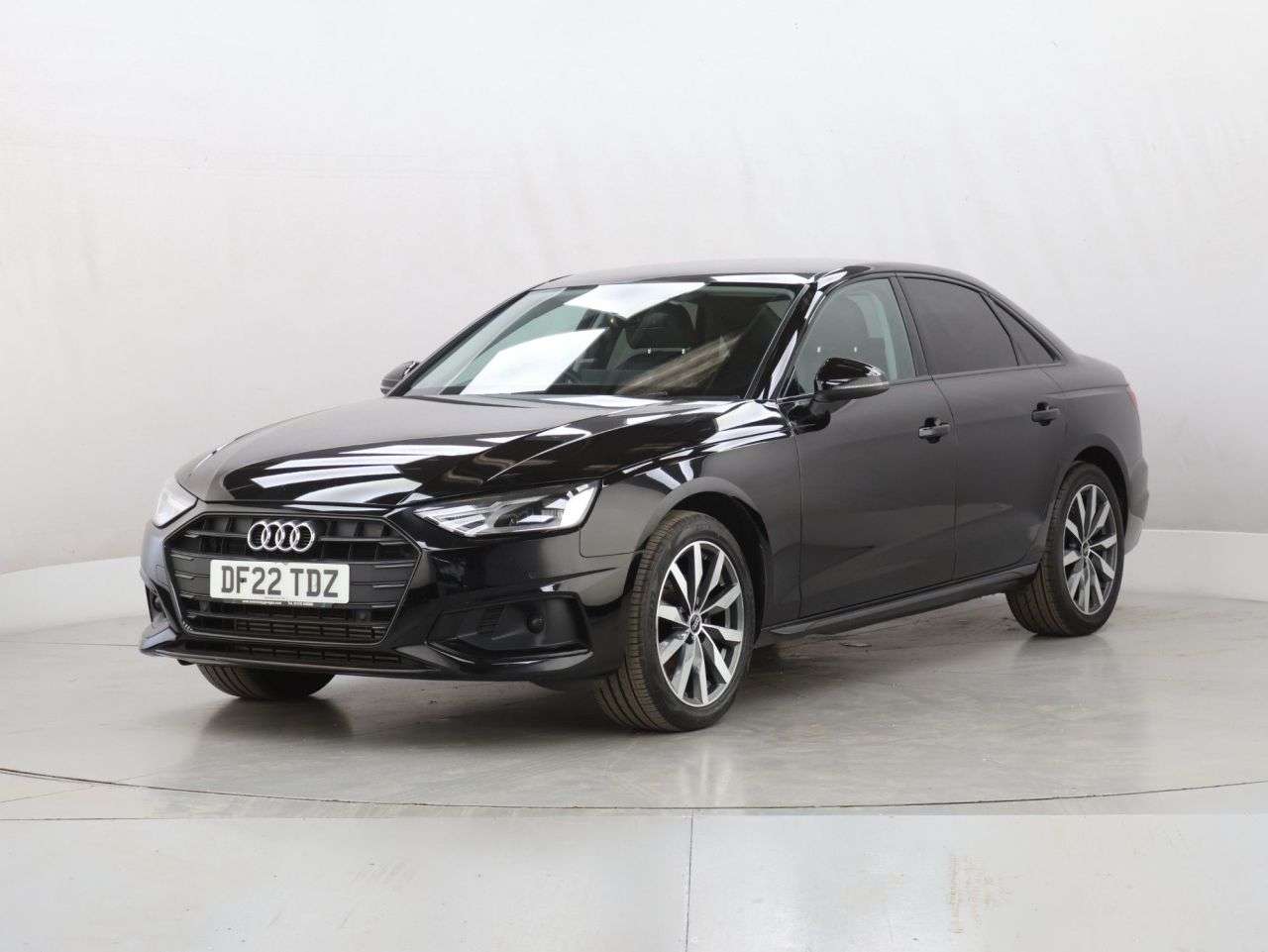 A 2022 AUDI A4 2.0 TFSI 35 Sport Edition Saloon 4dr Petrol S Tronic Euro 6 (s/s) (150 ps) A 2022 AUDI A4 2.0 TFSI 35 Sport Edition Saloon 4dr Petrol S Tronic Euro 6 (s/s) (150 ps)