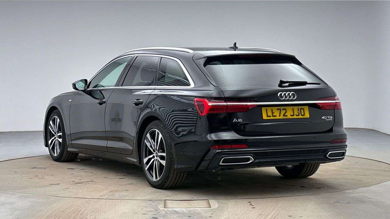 A 2022 AUDI A6 AVANT 2.0 TDI 40 S line Estate 5dr Diesel S Tronic quattro Euro 6 (s/s) (204 ps) A 2022 AUDI A6 AVANT 2.0 TDI 40 S line Estate 5dr Diesel S Tronic quattro Euro 6 (s/s) (204 ps)