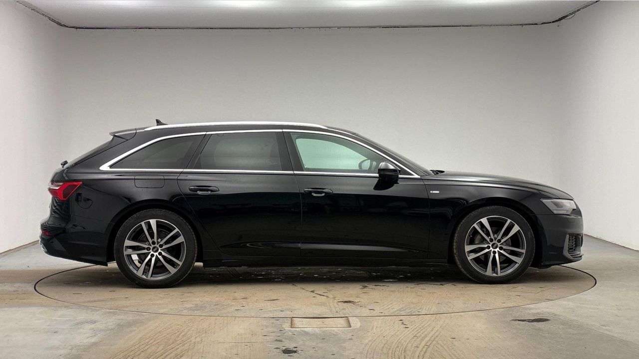 A 2022 AUDI A6 AVANT 2.0 TDI 40 S line Estate 5dr Diesel S Tronic quattro Euro 6 (s/s) (204 ps) A 2022 AUDI A6 AVANT 2.0 TDI 40 S line Estate 5dr Diesel S Tronic quattro Euro 6 (s/s) (204 ps)