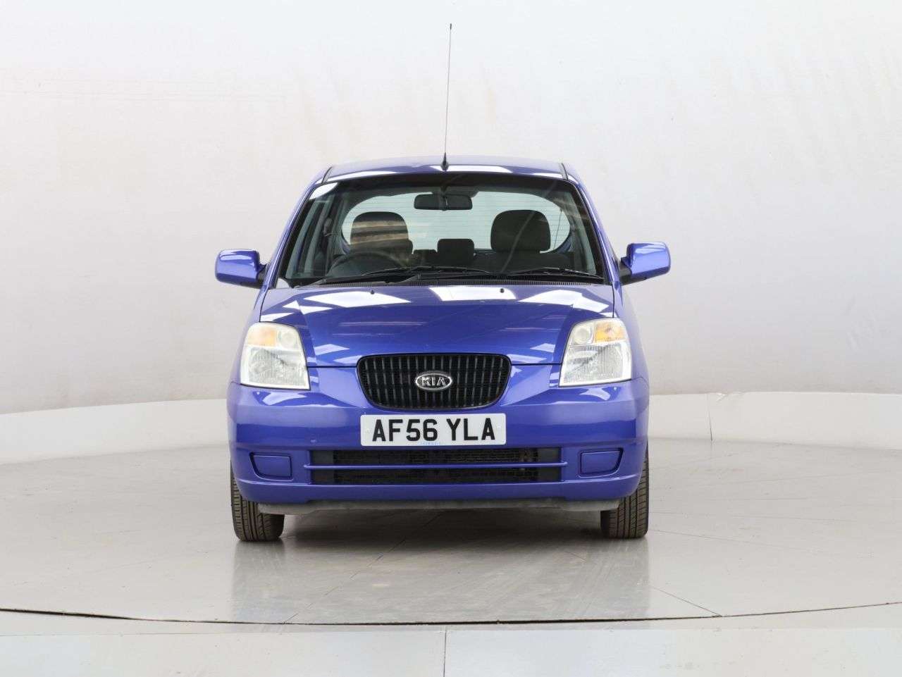 A 2006 KIA PICANTO 1.1 Zapp! Hatchback 5dr Petrol Manual (126 g/km, 64 bhp) A 2006 KIA PICANTO 1.1 Zapp! Hatchback 5dr Petrol Manual (126 g/km, 64 bhp)