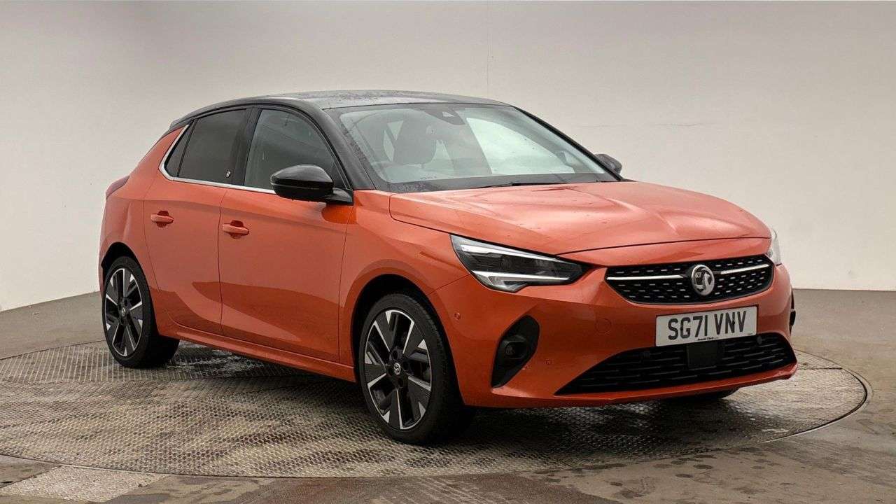 A 2021 VAUXHALL CORSA 50kWh Elite Premium Hatchback 5dr Electric Auto (136 ps) A 2021 VAUXHALL CORSA 50kWh Elite Premium Hatchback 5dr Electric Auto (136 ps)