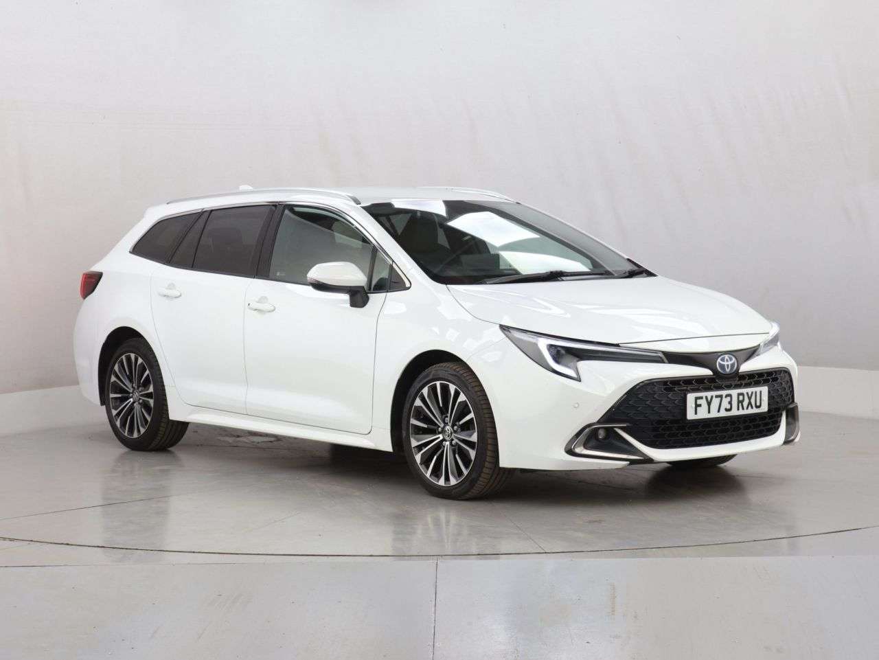 A 2023 TOYOTA COROLLA 1.8 VVT-h Design Touring Sports 5dr Petrol Hybrid CVT Euro 6 (s/s) (140 ps) A 2023 TOYOTA COROLLA 1.8 VVT-h Design Touring Sports 5dr Petrol Hybrid CVT Euro 6 (s/s) (140 ps)