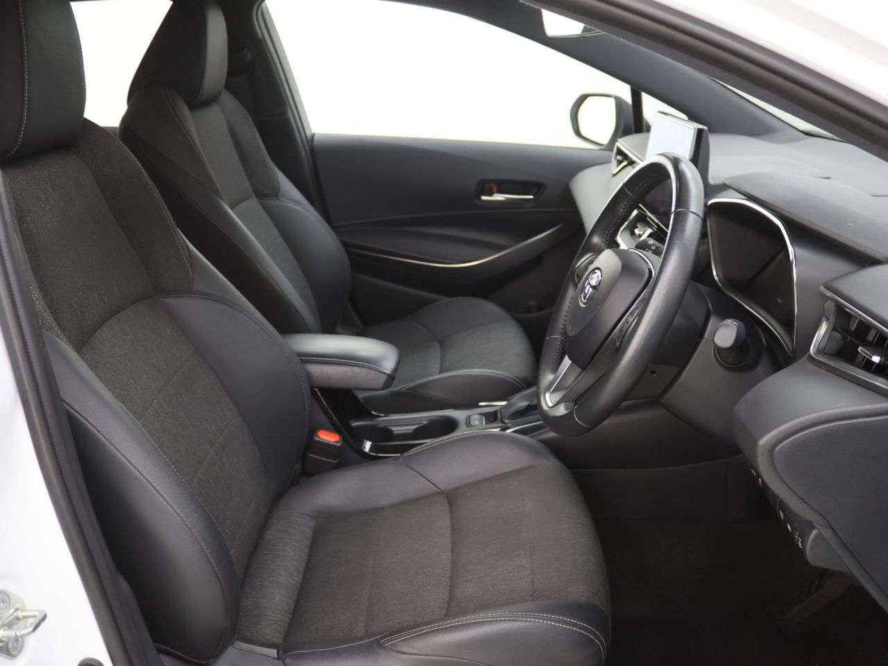 2023 TOYOTA COROLLA 2023 TOYOTA COROLLA