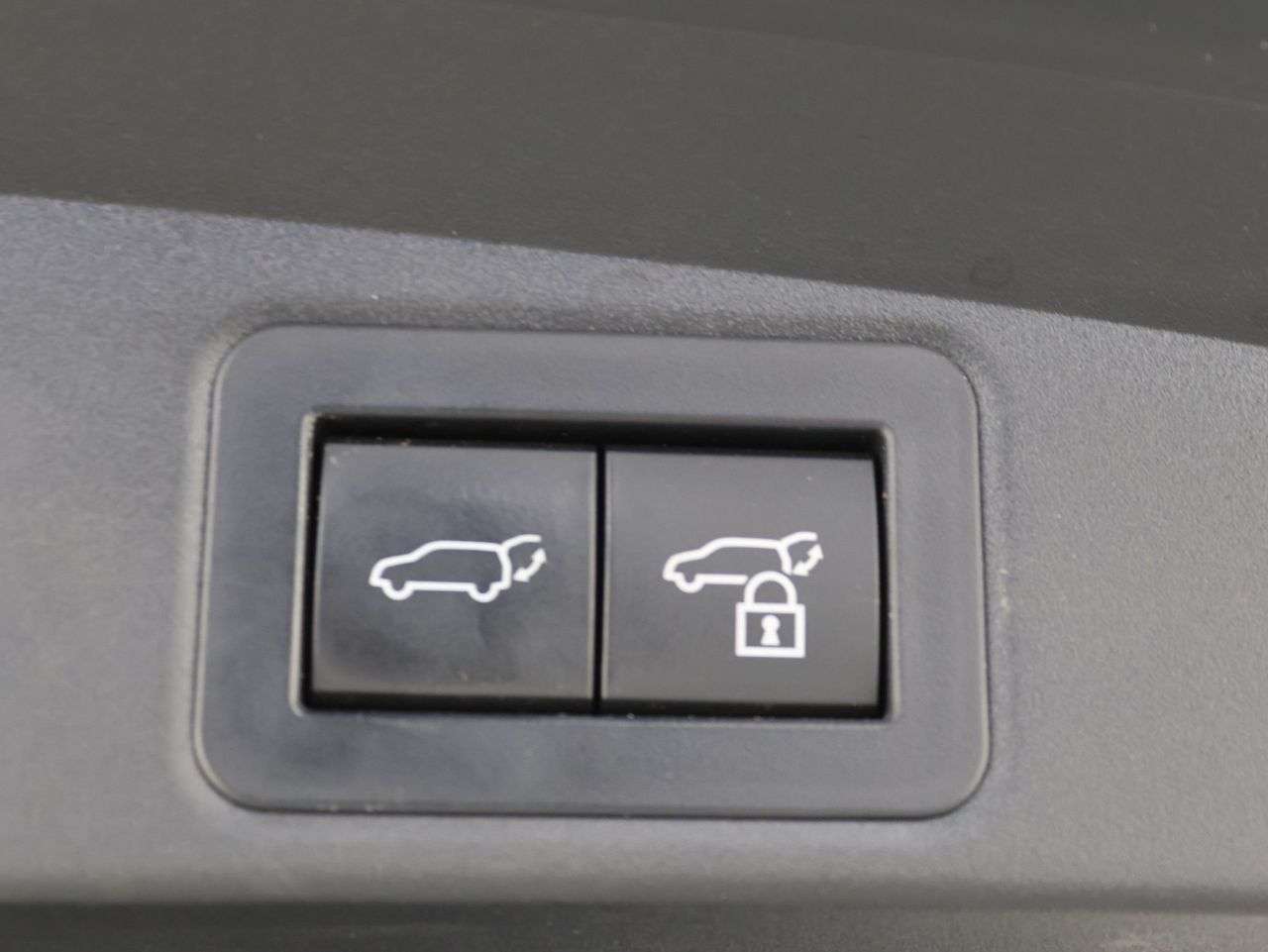 2023 TOYOTA COROLLA 2023 TOYOTA COROLLA