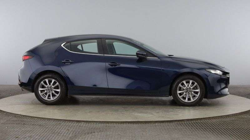 A 2023 MAZDA MAZDA3 2.0 e-SKYACTIV-X MHEV SE-L Lux Hatchback 5dr Petrol Manual Euro 6 (s/s) (18 A 2023 MAZDA MAZDA3 2.0 e-SKYACTIV-X MHEV SE-L Lux Hatchback 5dr Petrol Manual Euro 6 (s/s) (18