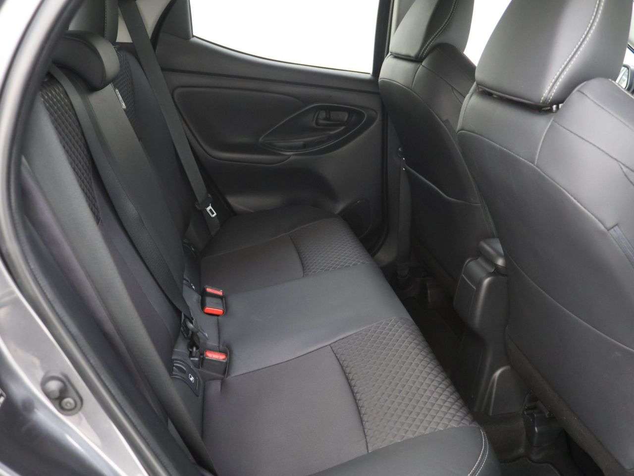 2023 MAZDA MAZDA2 HYBRID 2023 MAZDA MAZDA2 HYBRID