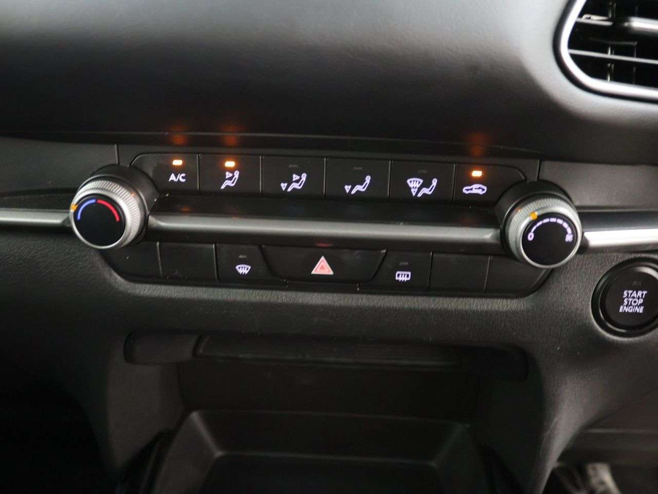 2022 MAZDA CX-30 2022 MAZDA CX-30