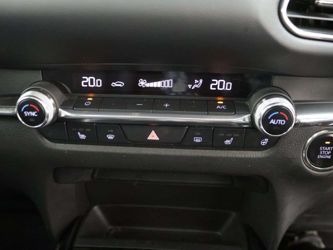 2022 MAZDA CX-30 2022 MAZDA CX-30