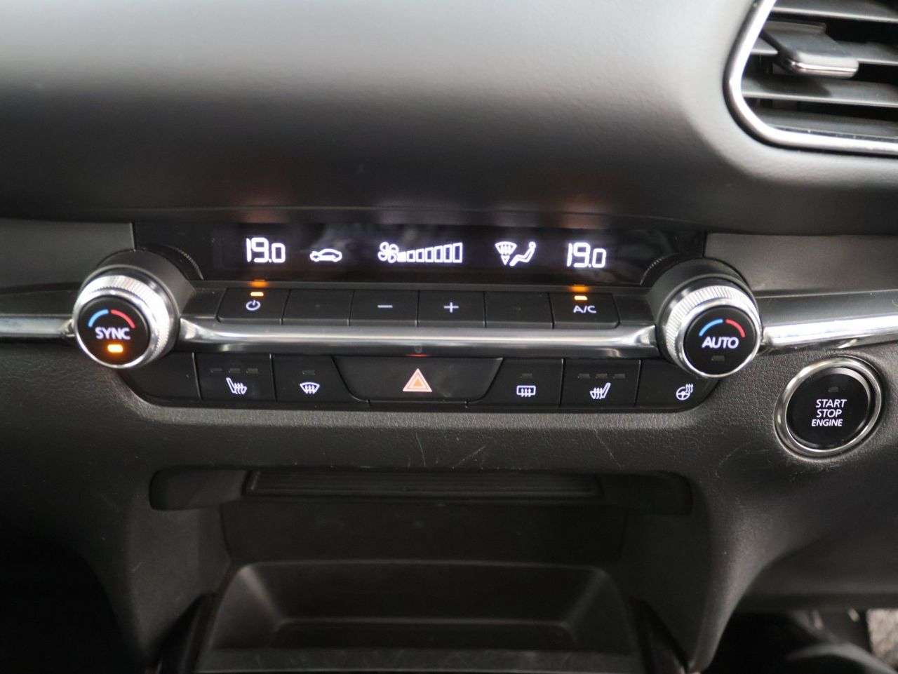 2022 MAZDA CX-30 2022 MAZDA CX-30