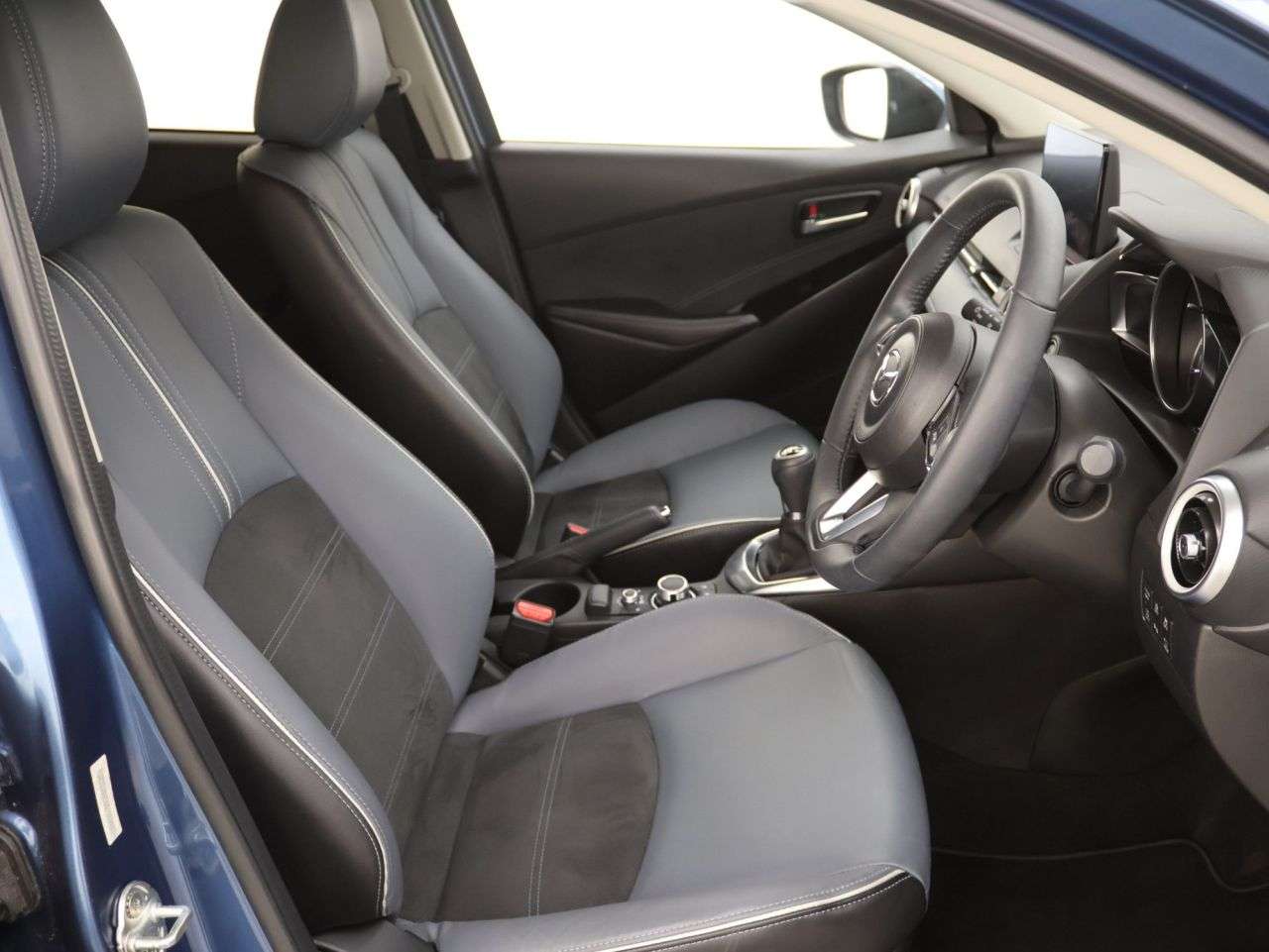 2022 MAZDA MAZDA2 2022 MAZDA MAZDA2