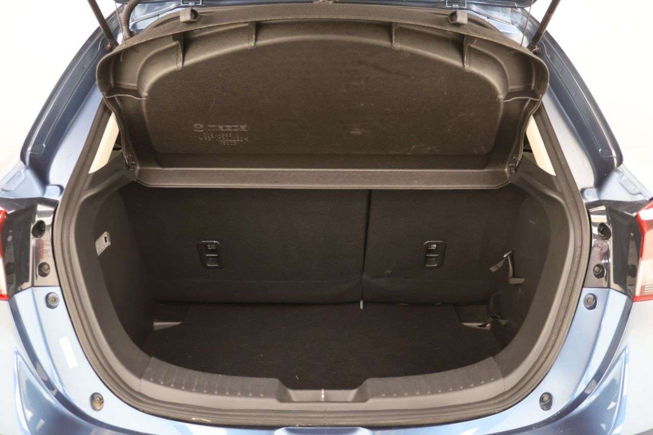2022 MAZDA MAZDA2 2022 MAZDA MAZDA2