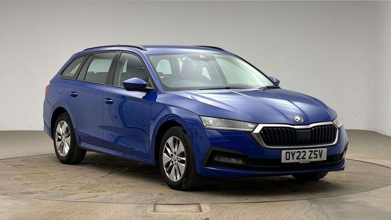 A 2022 SKODA OCTAVIA 1.0 TSI SE Technology Estate 5dr Petrol Manual Euro 6 (s/s) (110 ps) A 2022 SKODA OCTAVIA 1.0 TSI SE Technology Estate 5dr Petrol Manual Euro 6 (s/s) (110 ps)