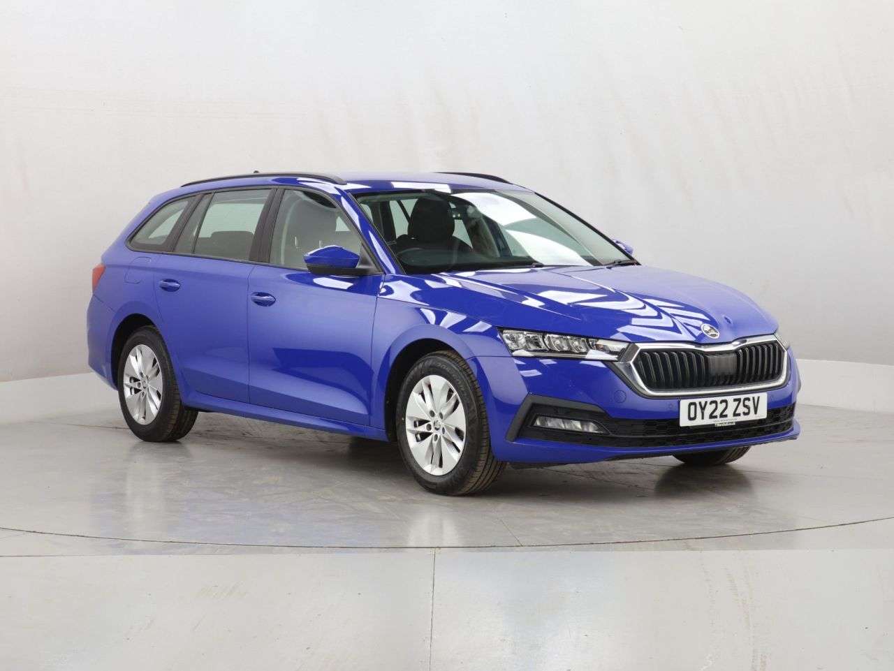 A 2022 SKODA OCTAVIA 1.0 TSI SE Technology Estate 5dr Petrol Manual Euro 6 (s/s) (110 ps) A 2022 SKODA OCTAVIA 1.0 TSI SE Technology Estate 5dr Petrol Manual Euro 6 (s/s) (110 ps)