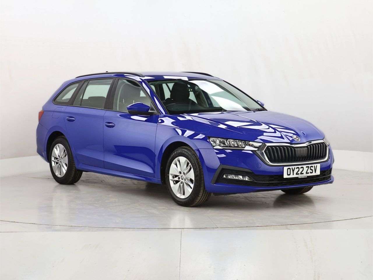 A 2022 SKODA OCTAVIA 1.0 TSI SE Technology Estate 5dr Petrol Manual Euro 6 (s/s) (110 ps) A 2022 SKODA OCTAVIA 1.0 TSI SE Technology Estate 5dr Petrol Manual Euro 6 (s/s) (110 ps)
