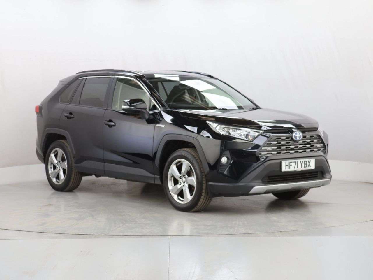 A 2021 TOYOTA RAV4 2.5 VVT-h GPF Design SUV 5dr Petrol Hybrid CVT Euro 6 (s/s) (218 ps) A 2021 TOYOTA RAV4 2.5 VVT-h GPF Design SUV 5dr Petrol Hybrid CVT Euro 6 (s/s) (218 ps)