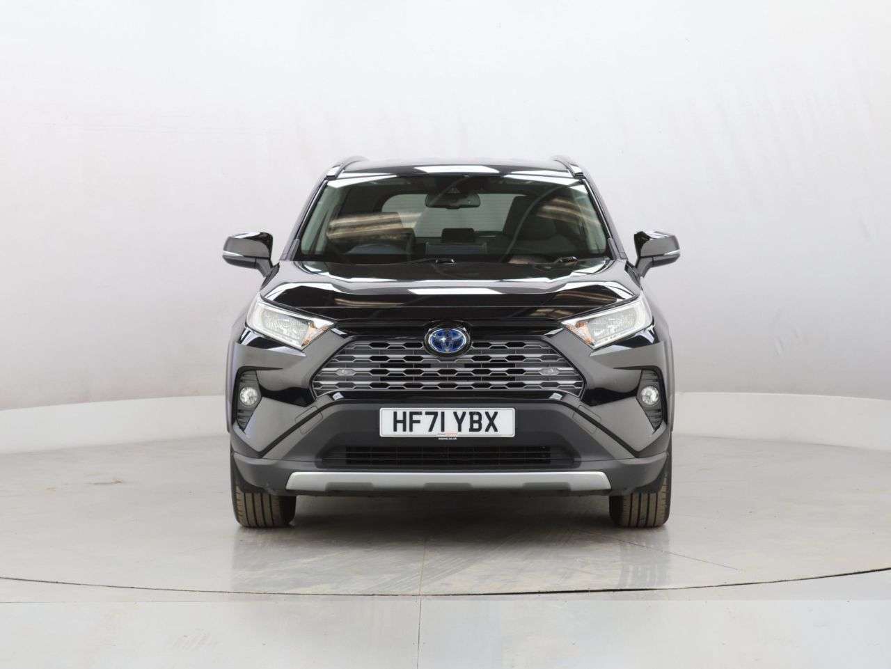 A 2021 TOYOTA RAV4 2.5 VVT-h GPF Design SUV 5dr Petrol Hybrid CVT Euro 6 (s/s) (218 ps) A 2021 TOYOTA RAV4 2.5 VVT-h GPF Design SUV 5dr Petrol Hybrid CVT Euro 6 (s/s) (218 ps)