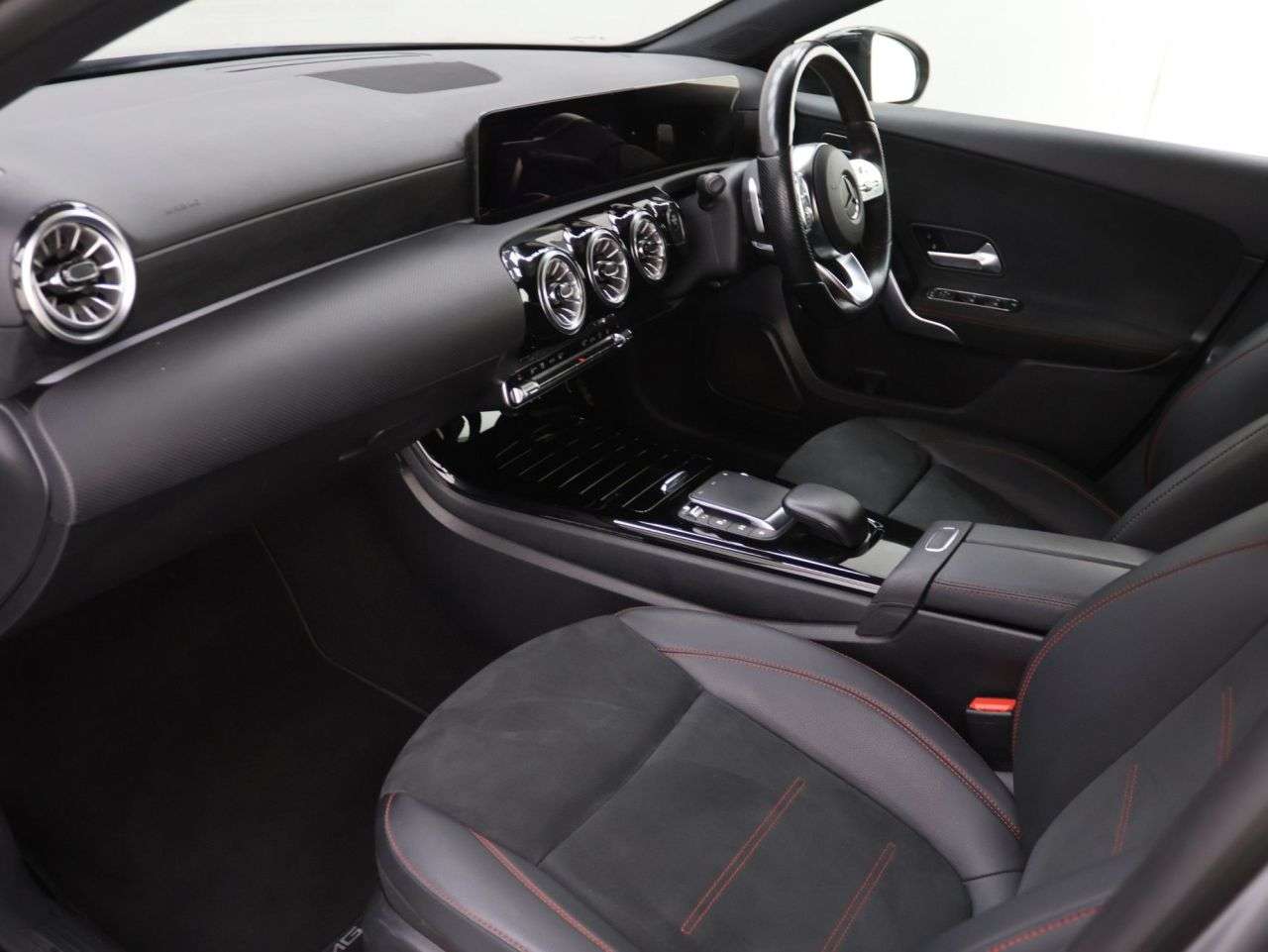 2022 MERCEDES-BENZ A CLASS 2022 MERCEDES-BENZ A CLASS
