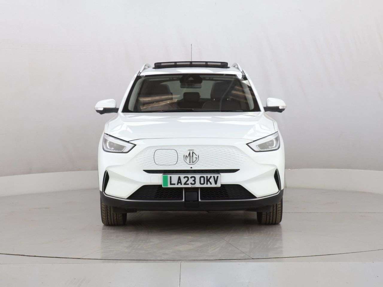 A 2023 MG MG ZS 72.6kWh Trophy Long Range SUV 5dr Electric Auto (156 ps) A 2023 MG MG ZS 72.6kWh Trophy Long Range SUV 5dr Electric Auto (156 ps)