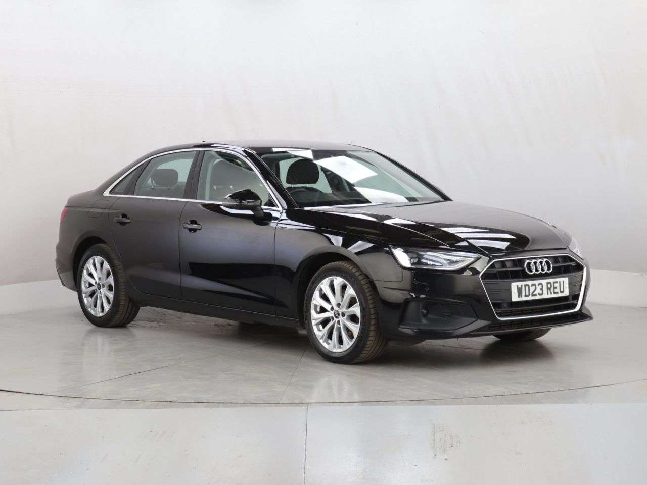 A 2023 AUDI A4 2.0 TFSI 35 Technik Saloon 4dr Petrol S Tronic Euro 6 (s/s) (150 ps) A 2023 AUDI A4 2.0 TFSI 35 Technik Saloon 4dr Petrol S Tronic Euro 6 (s/s) (150 ps)