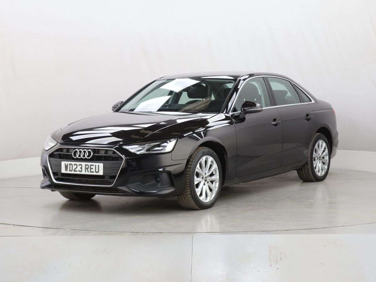 A 2023 AUDI A4 2.0 TFSI 35 Technik Saloon 4dr Petrol S Tronic Euro 6 (s/s) (150 ps) A 2023 AUDI A4 2.0 TFSI 35 Technik Saloon 4dr Petrol S Tronic Euro 6 (s/s) (150 ps)