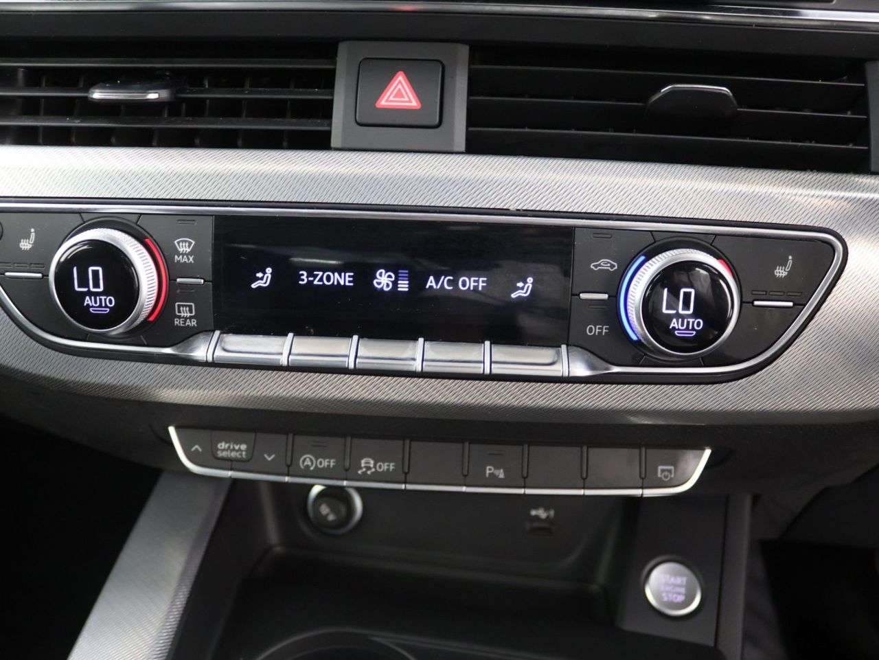 2023 AUDI A4 2023 AUDI A4