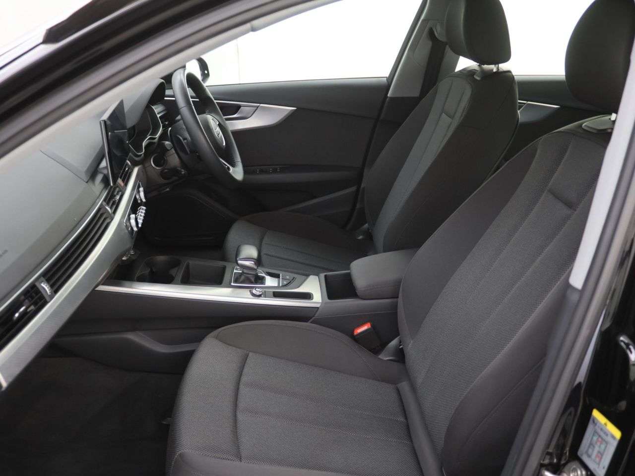 2023 AUDI A4 2023 AUDI A4
