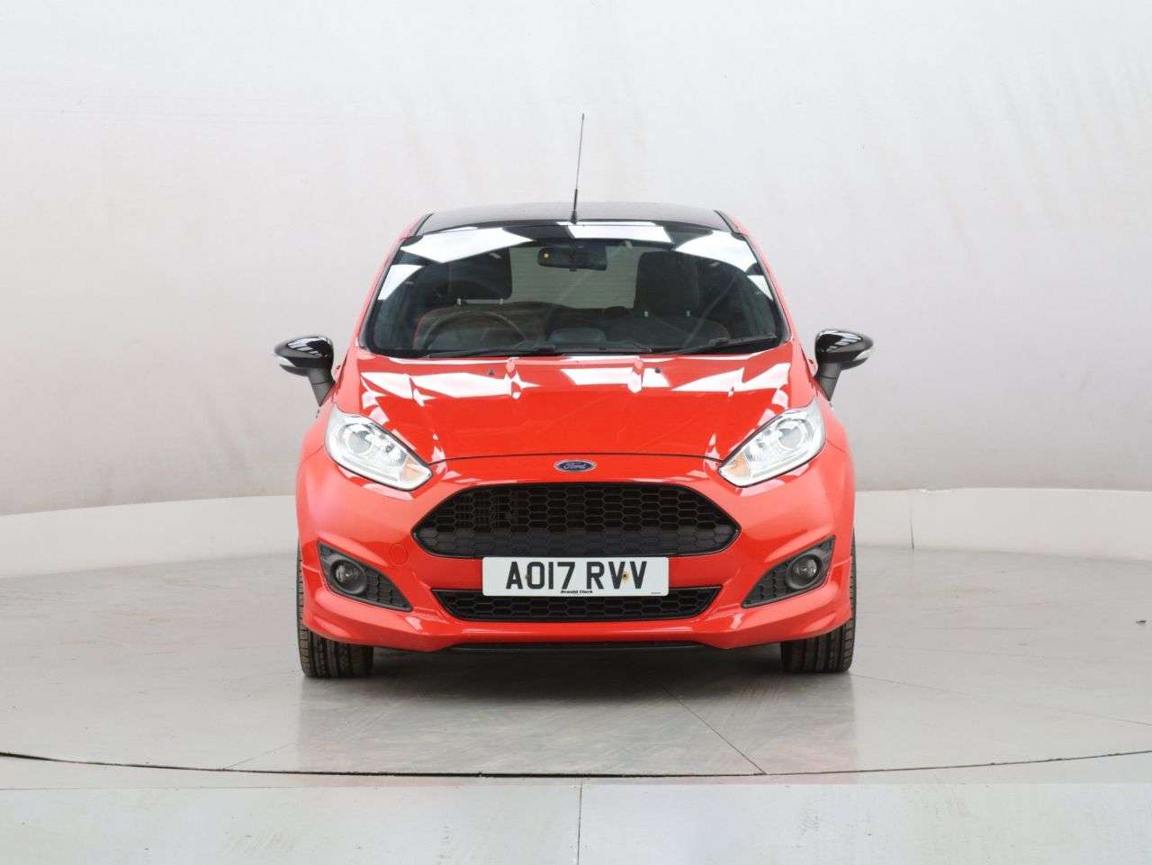 A 2017 FORD FIESTA 1.0T EcoBoost ST-Line Hatchback 3dr Petrol Manual Euro 6 (s/s) (140 ps) A 2017 FORD FIESTA 1.0T EcoBoost ST-Line Hatchback 3dr Petrol Manual Euro 6 (s/s) (140 ps)