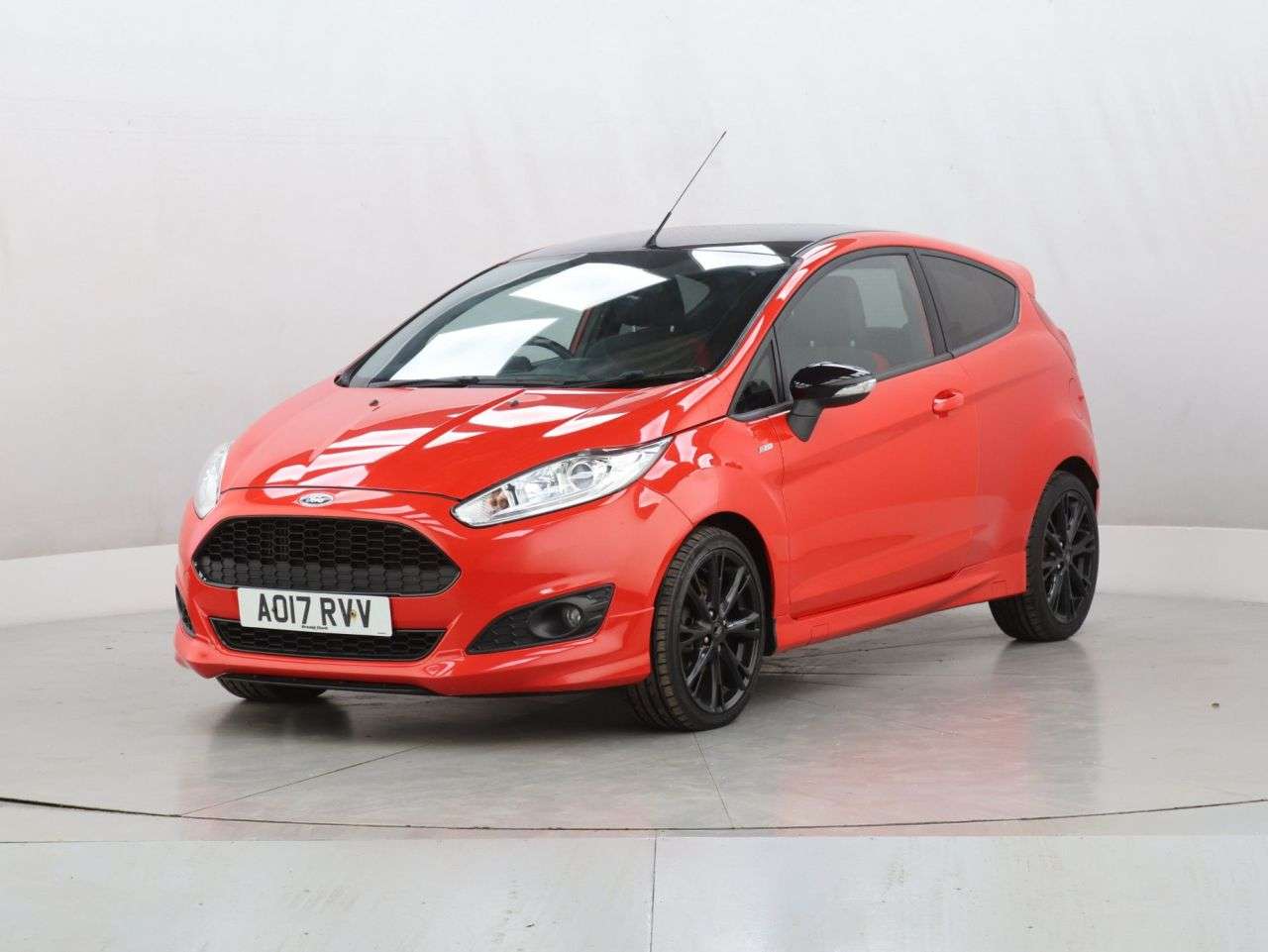 A 2017 FORD FIESTA 1.0T EcoBoost ST-Line Hatchback 3dr Petrol Manual Euro 6 (s/s) (140 ps) A 2017 FORD FIESTA 1.0T EcoBoost ST-Line Hatchback 3dr Petrol Manual Euro 6 (s/s) (140 ps)