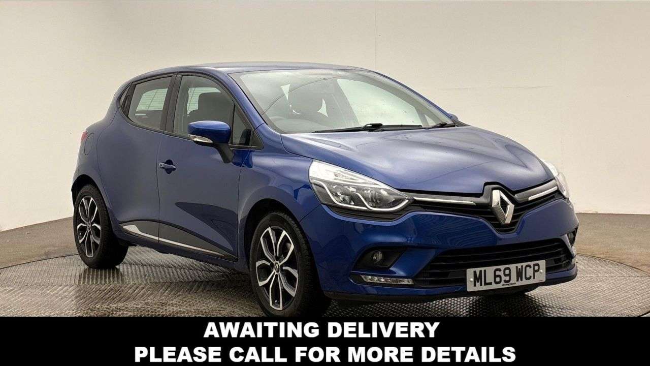 A 2019 RENAULT CLIO 0.9 TCe Play Hatchback 5dr Petrol Manual Euro 6 (s/s) (90 ps) A 2019 RENAULT CLIO 0.9 TCe Play Hatchback 5dr Petrol Manual Euro 6 (s/s) (90 ps)
