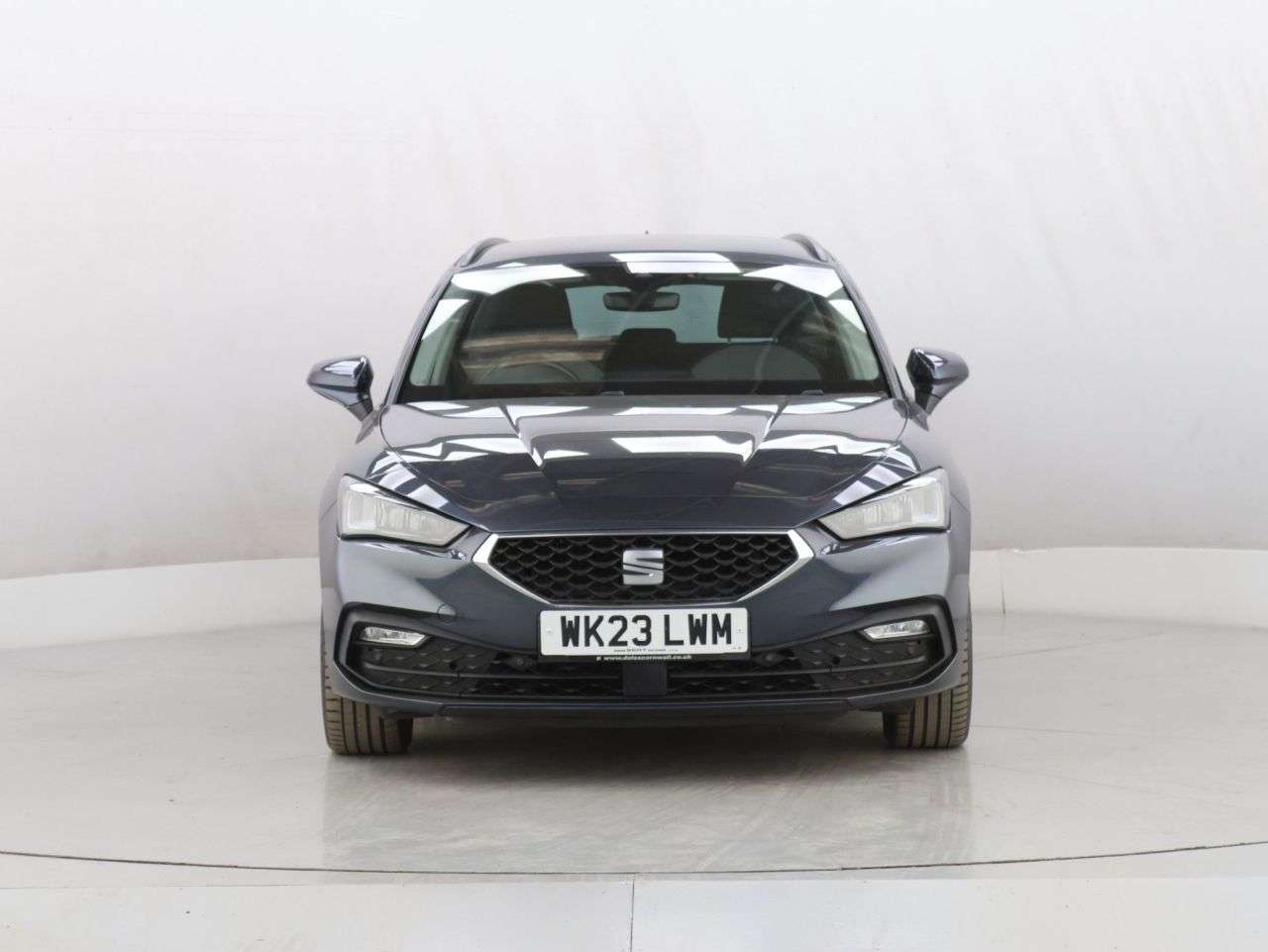 A 2023 SEAT LEON 1.5 TSI EVO SE Dynamic Estate 5dr Petrol Manual Euro 6 (s/s) (130 ps) A 2023 SEAT LEON 1.5 TSI EVO SE Dynamic Estate 5dr Petrol Manual Euro 6 (s/s) (130 ps)