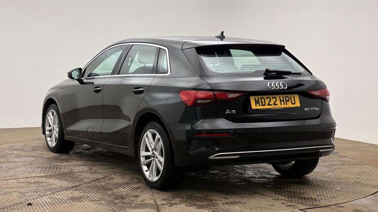 A 2022 AUDI A3 1.4 TFSIe 40 Sport Sportback 5dr Petrol Plug-in Hybrid S Tronic Euro 6 (s/s A 2022 AUDI A3 1.4 TFSIe 40 Sport Sportback 5dr Petrol Plug-in Hybrid S Tronic Euro 6 (s/s