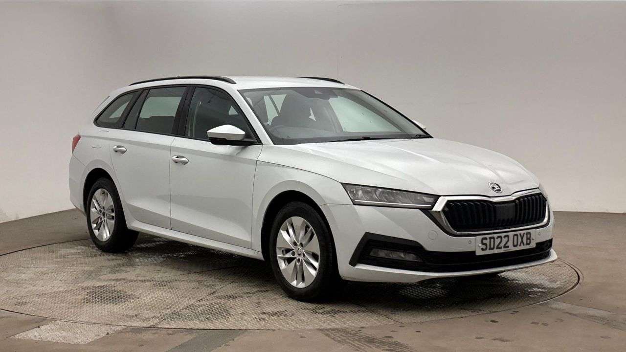 A 2022 SKODA OCTAVIA 2.0 TDI SE Technology Estate 5dr Diesel DSG Euro 6 (s/s) (116 ps) A 2022 SKODA OCTAVIA 2.0 TDI SE Technology Estate 5dr Diesel DSG Euro 6 (s/s) (116 ps)